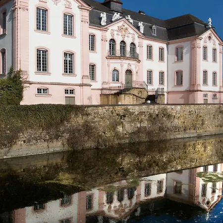 Otel Hauer