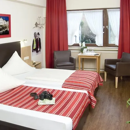 Hauer Hotel 3*